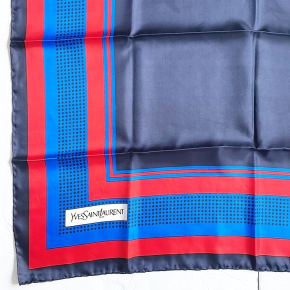 YSL YVES SAINT LAURENT SILK SCARF  GEOMETRIC PRINT  26x26 - Picture 8 of 9